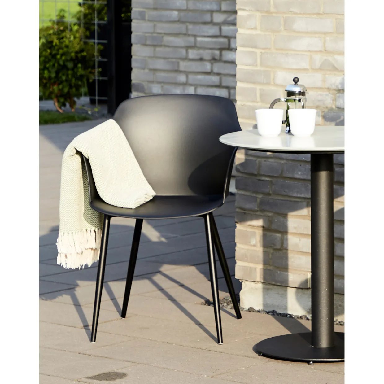Camilla Svart, Modern Utemöbel i Plast, 2-pack