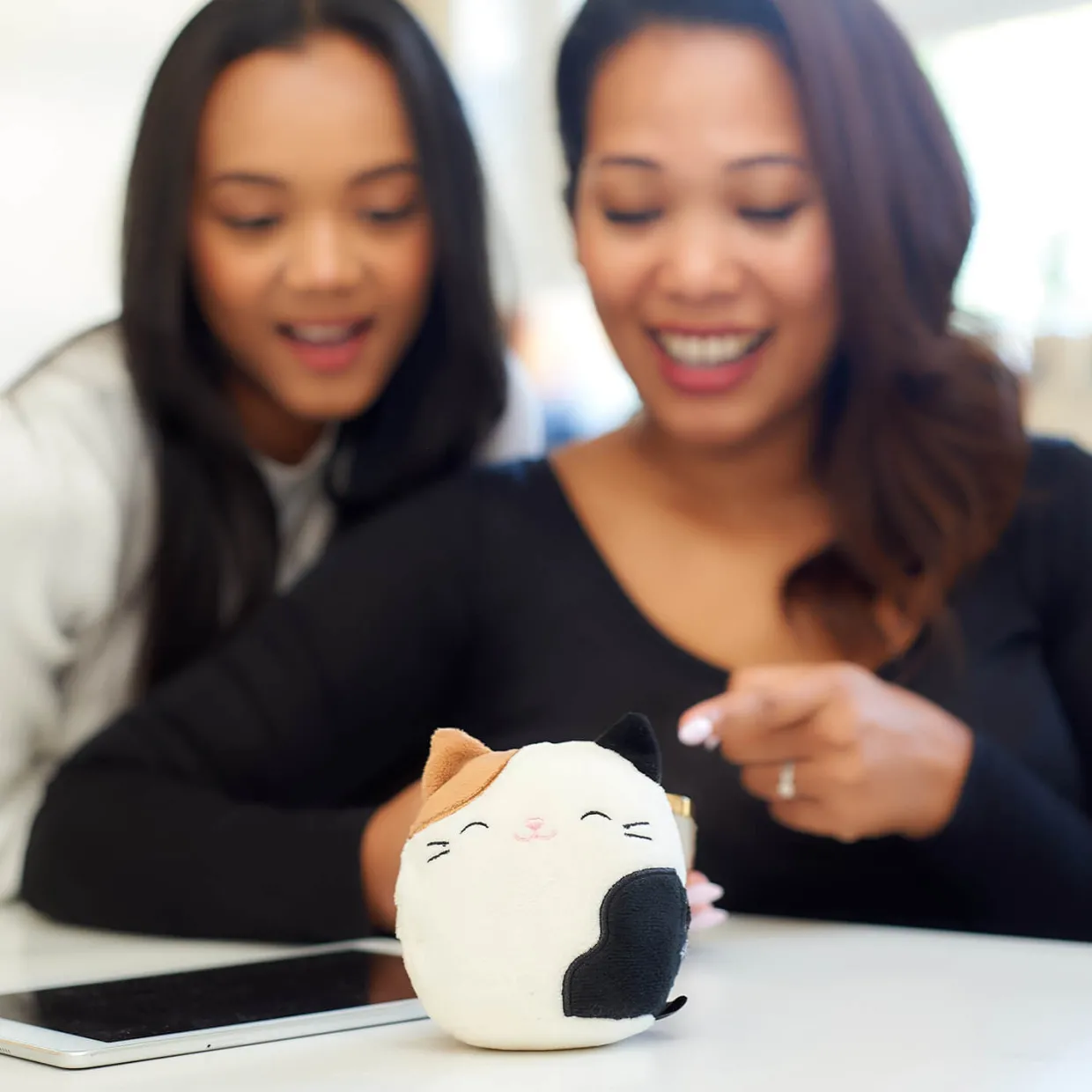 Cam Wireless Plush Cameron