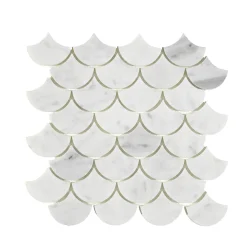 Carrara Fishtail Vit 5x7 cm Polerad