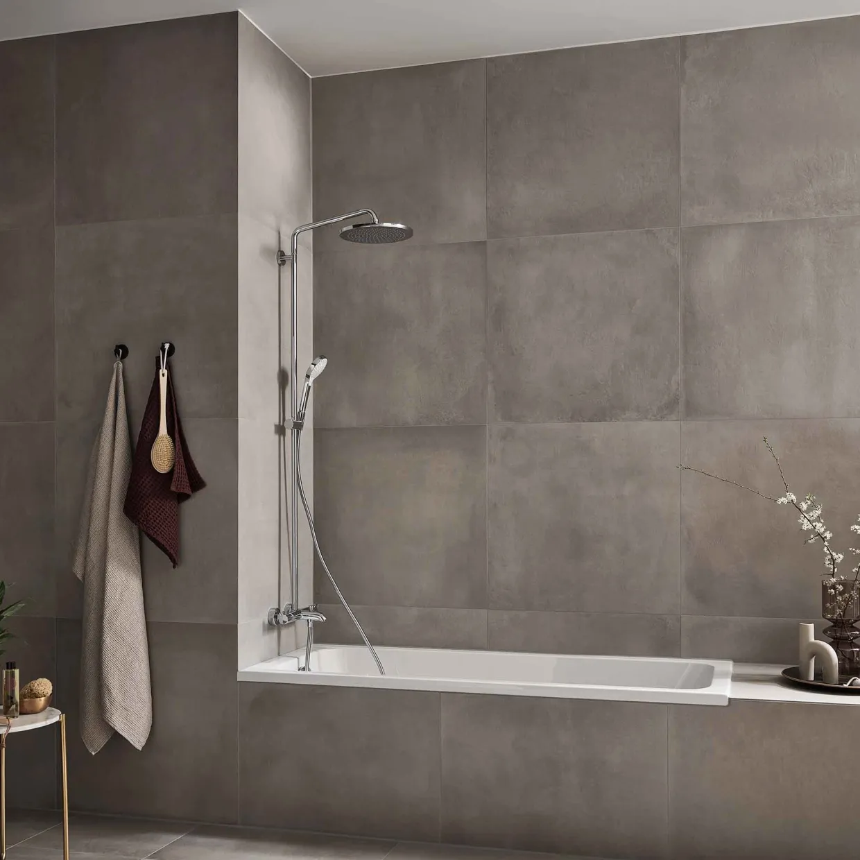 Croma Select S 280 Air 1jet Showerpipe med Badkarsblandare
