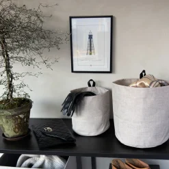 Hang Around Storage