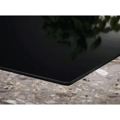 HHHB760S med Inbyggd Fläkt Svart