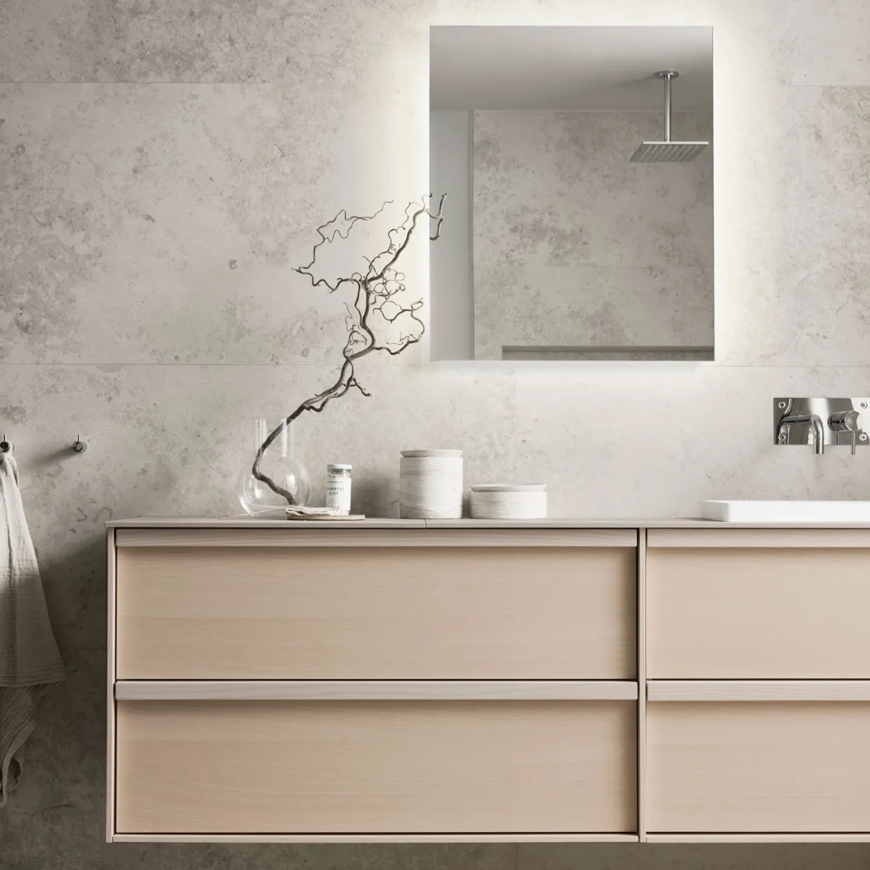 J66 J Jura Select Ivory Honed 60x60 cm