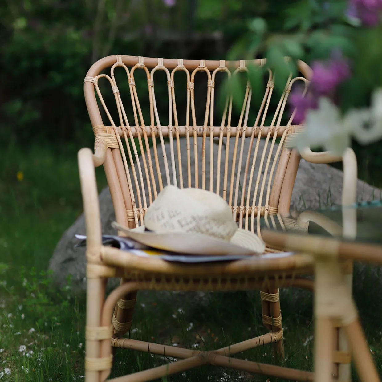 Lyckesö Loungefåtölj i Naturrotting