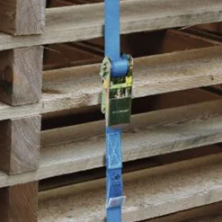 6 m 800 kg