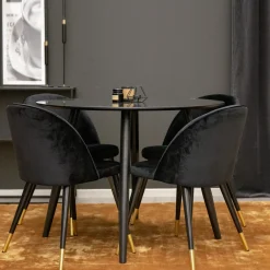 Plaza med 4st Velvet Stolar