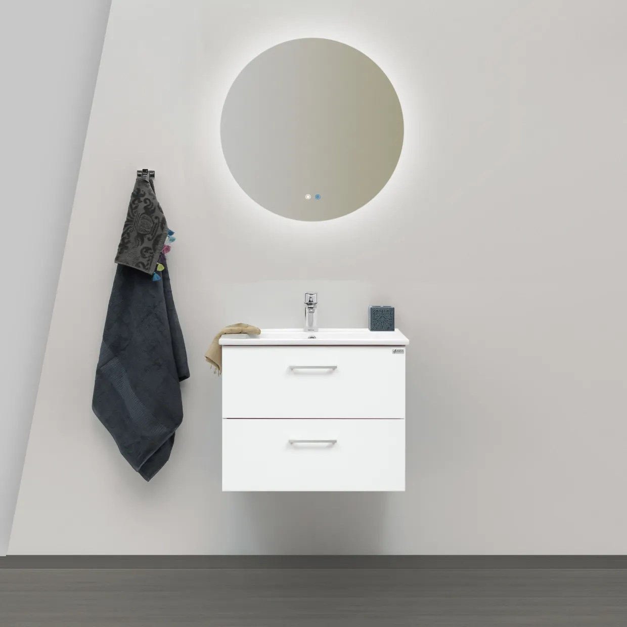 Slim 60 med Tvättställ och Spegel Aura LED