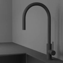 Steel Accent med Utdragbar Pip