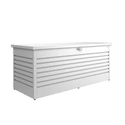 Stor 200