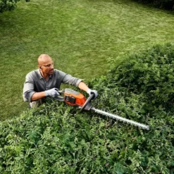Trimmer 215iL & Häcksax 215iHD45 inkl Batteri och Laddare