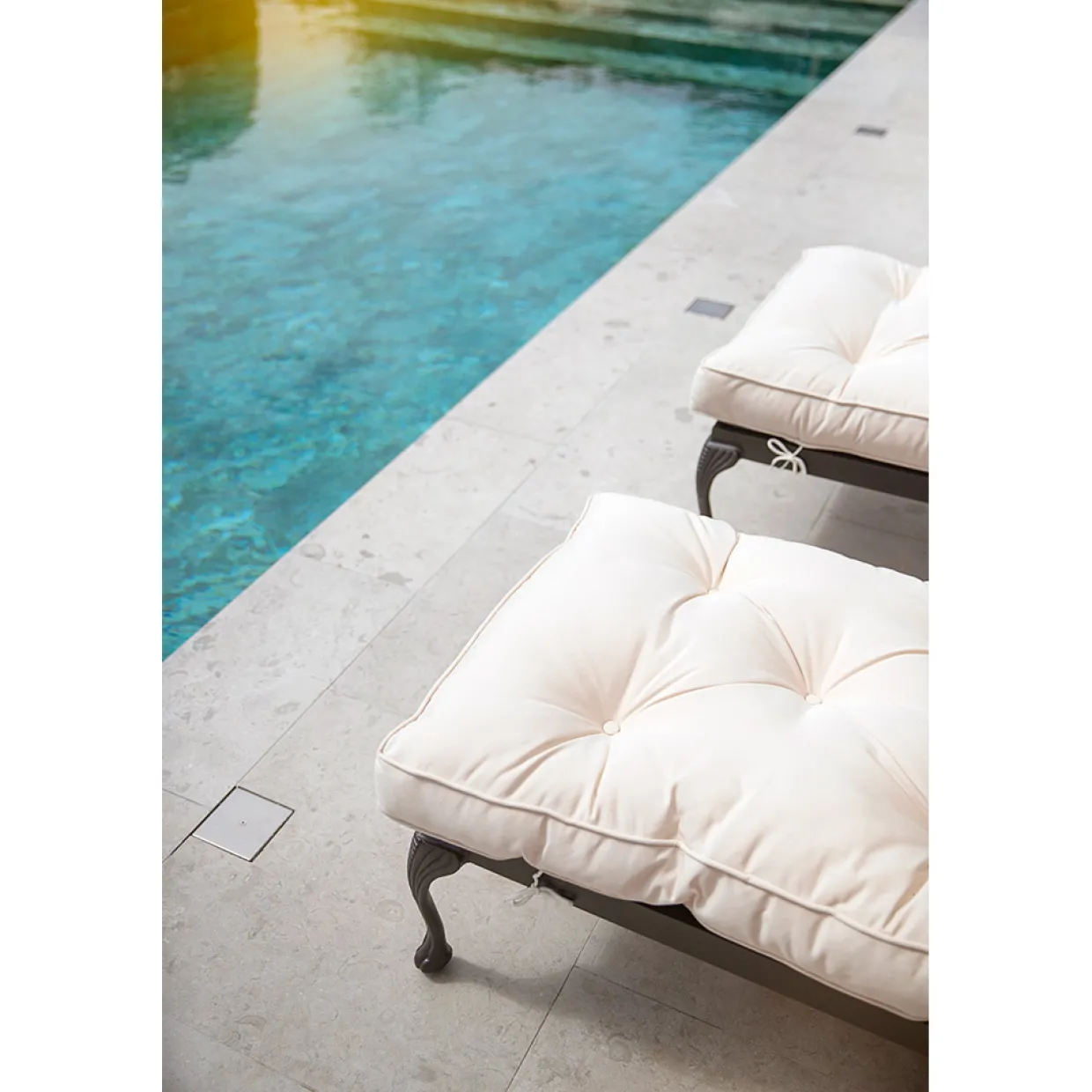 Z66 Norrvange Light Grey 60x60 cm